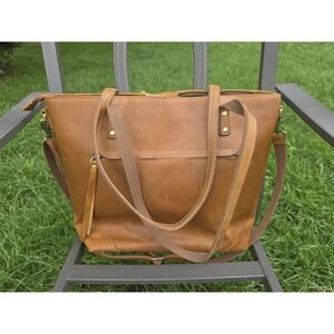 LEATHER TOTE Cognac SHOULDER/Computer BAG Large Front Pocket Shoulder Strap